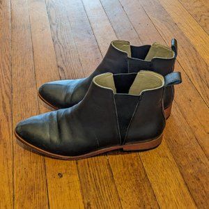 Nisolo Black Chelsea Boots - Size 10 Womens